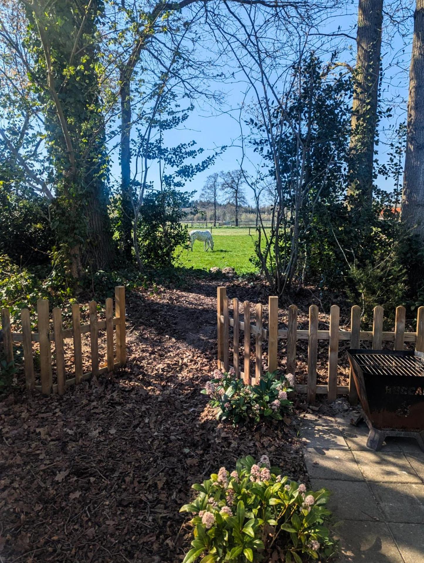 Hotel Chique Chalet Met Zicht Over De Weilanden Op De Veluwe Epe Eksteriør billede
